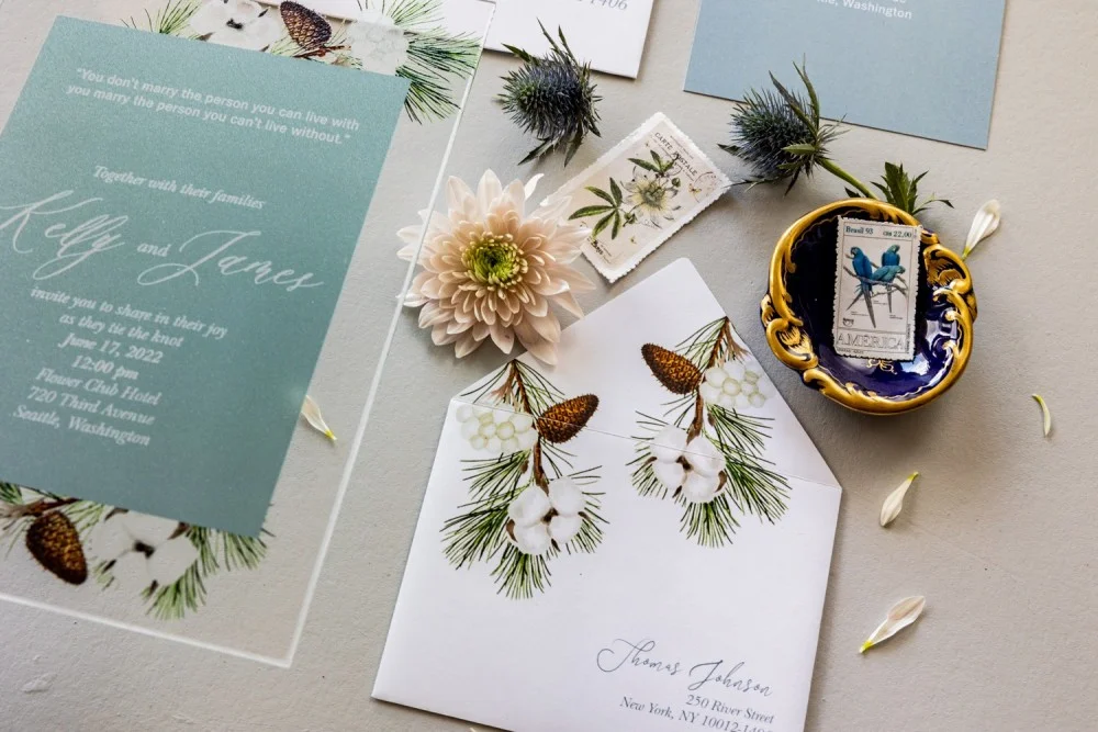 Invitation de mariage bleue, carte d'invitation, cartes de mariage d'hiver en verre ou en acrylique avec cônes