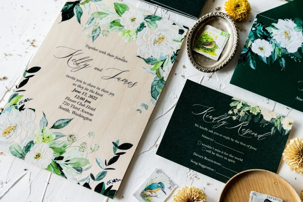 Rustic Wooden Wedding Invitation, Green Wedding Invitations, Wood Invitation, White Flowers Wedding Invites
