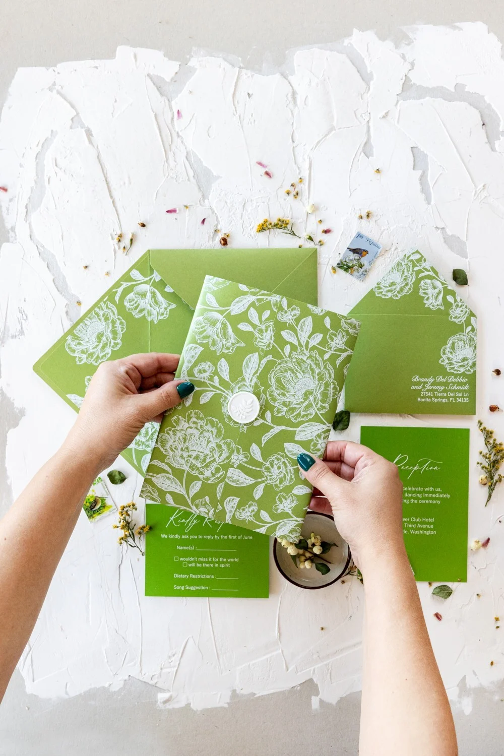 Invitation de mariage en acrylique ou en verre vert, invitations de mariage en verdure,