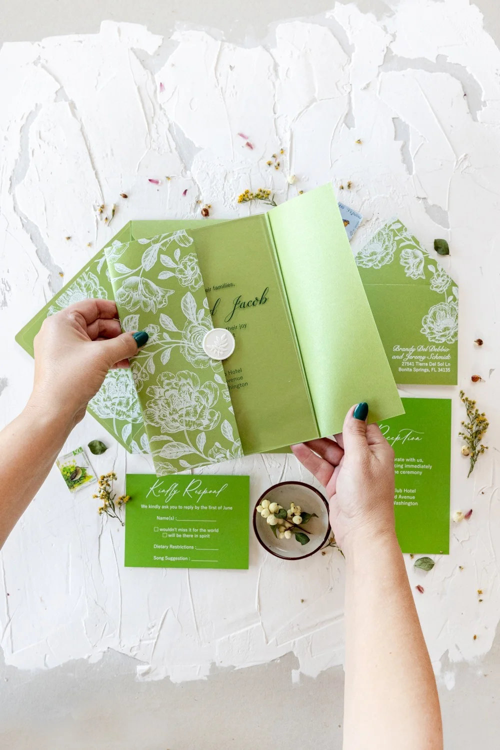 Greenery Acrylic/Glass Wedding Invitation: Transparent, Floral Design, Handmade Envelope - GL48