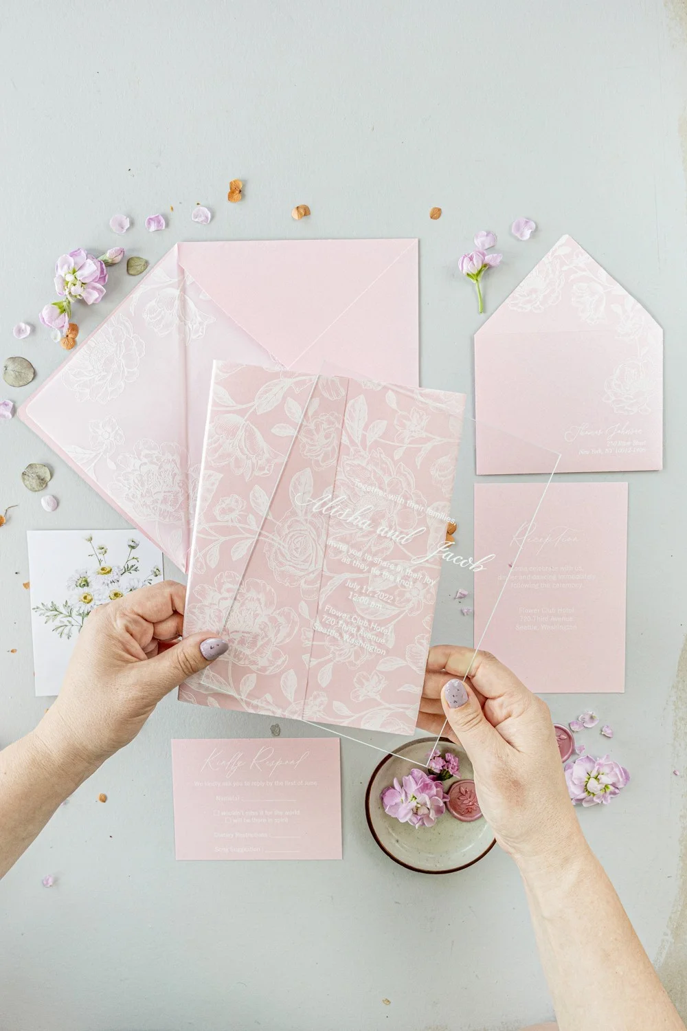 Invitation de mariage en acrylique ou en verre, invitations de mariage rose poussiéreux, invitations rose transparent