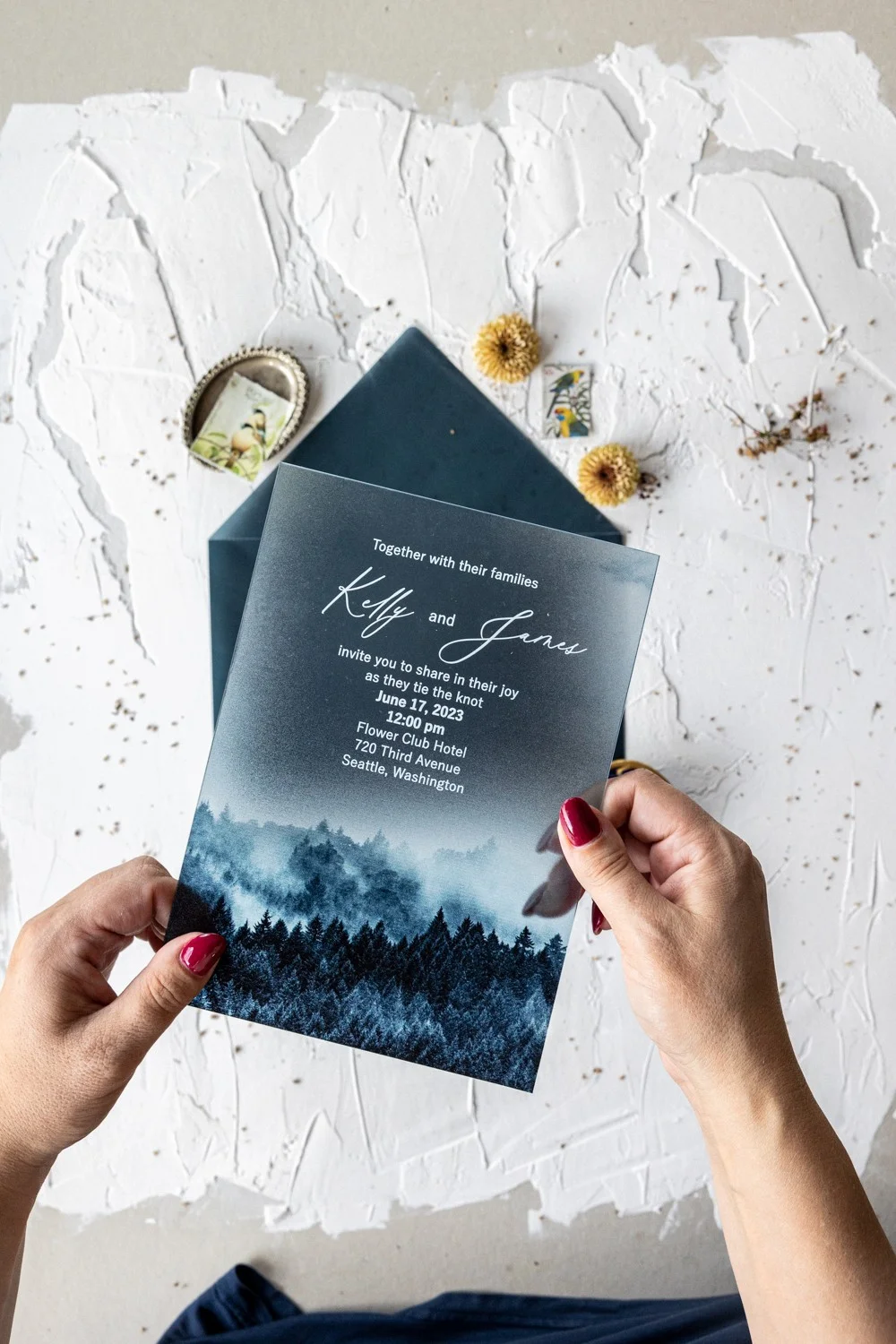 Mountain acrylic wedding invitation, Woodland Wedding Invitation, Transparent Navy Blue Wedding Invitation plexi or glass