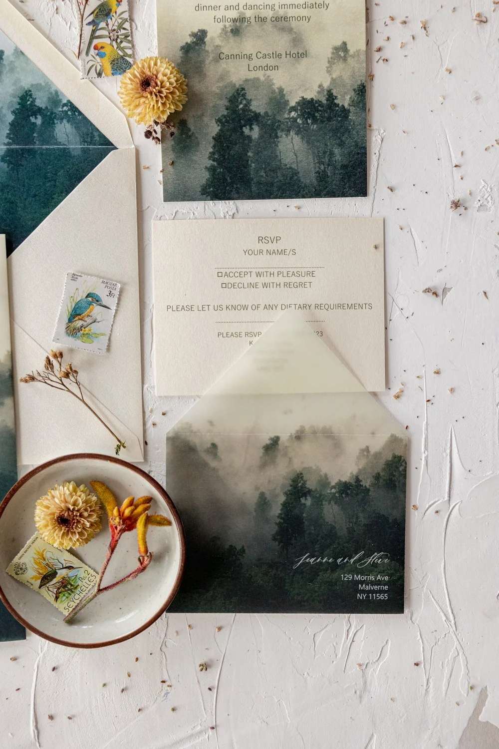 Invitation de mariage en pin de la forêt, mariage hivernal rustique en forêt, montagne, invitation de forêt rustique
