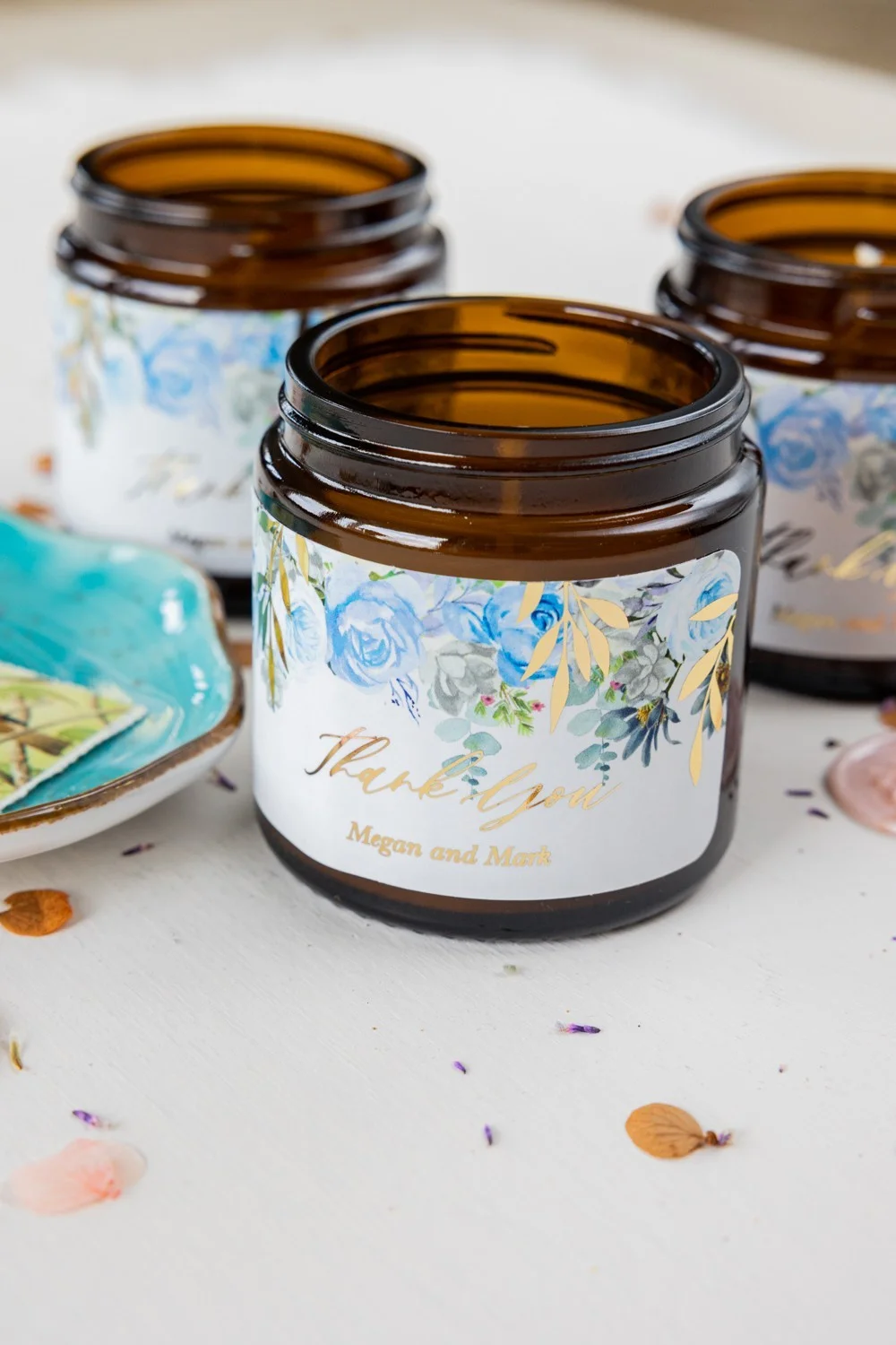 Blue Floral Soy Wax Candle with Gold Inscriptions - Model S6