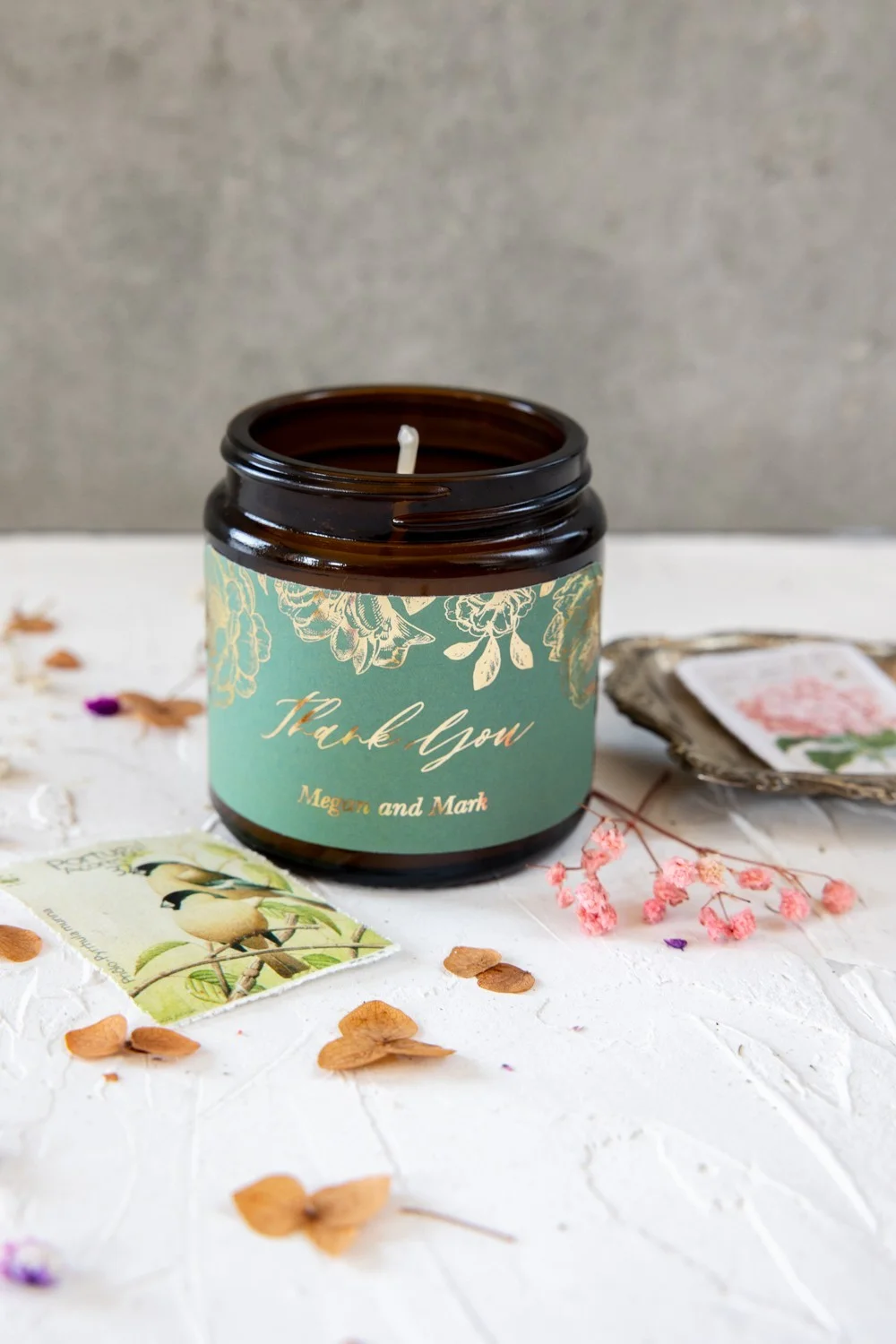Handcrafted Soy Wax Candles in Glass Jar: Custom Fragrance, Elegant Floral Design, Model S12