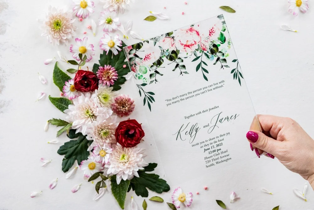 Invitations de mariage rose vif, invitations de mariage en verre ou en acrylique, roses et pivoines roses.
