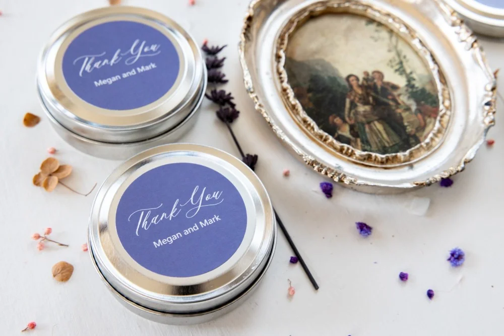 Velas de cera de soja personalizadas y hechas a mano para los invitados de su boda, color púrpura