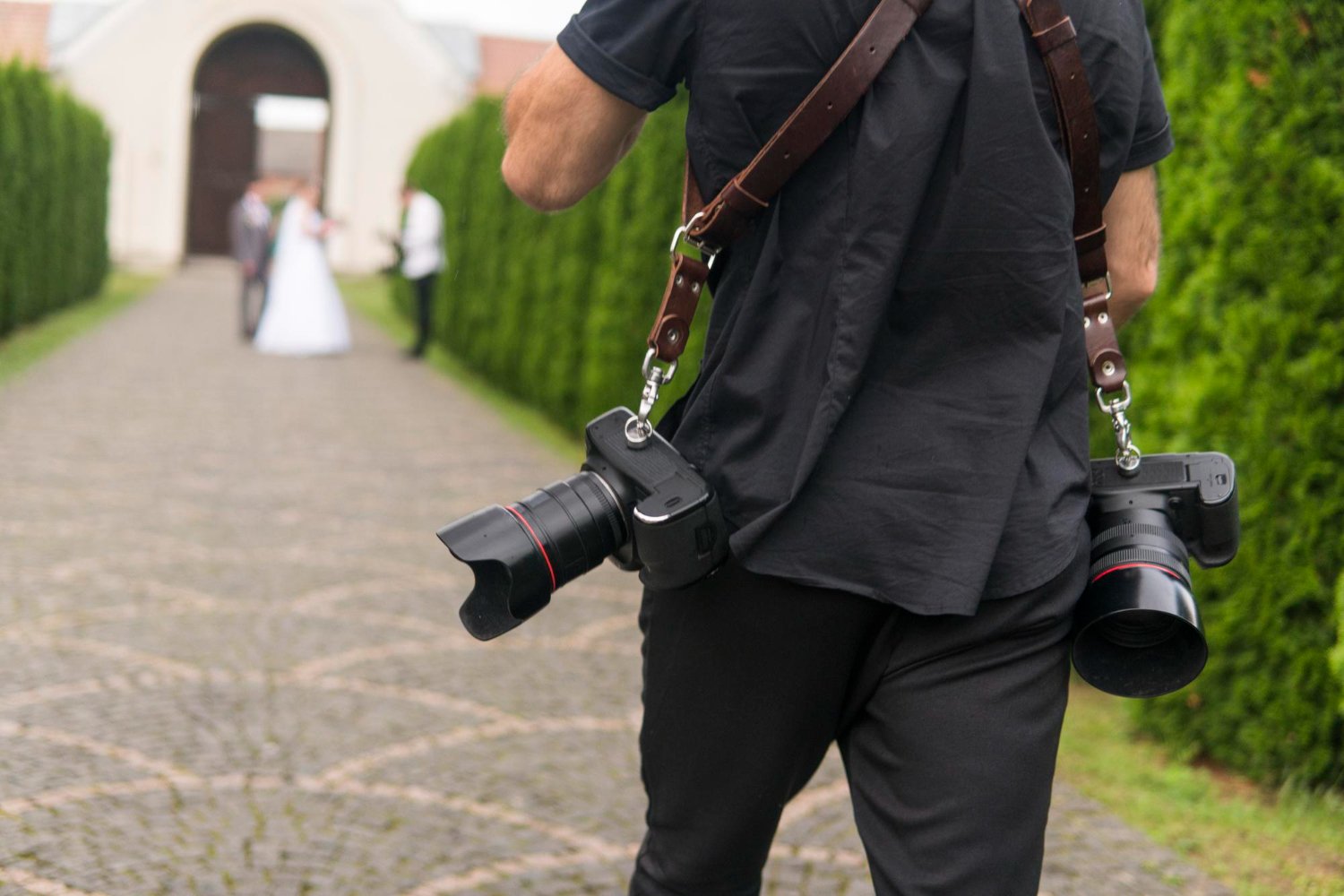 professional wedding photographer