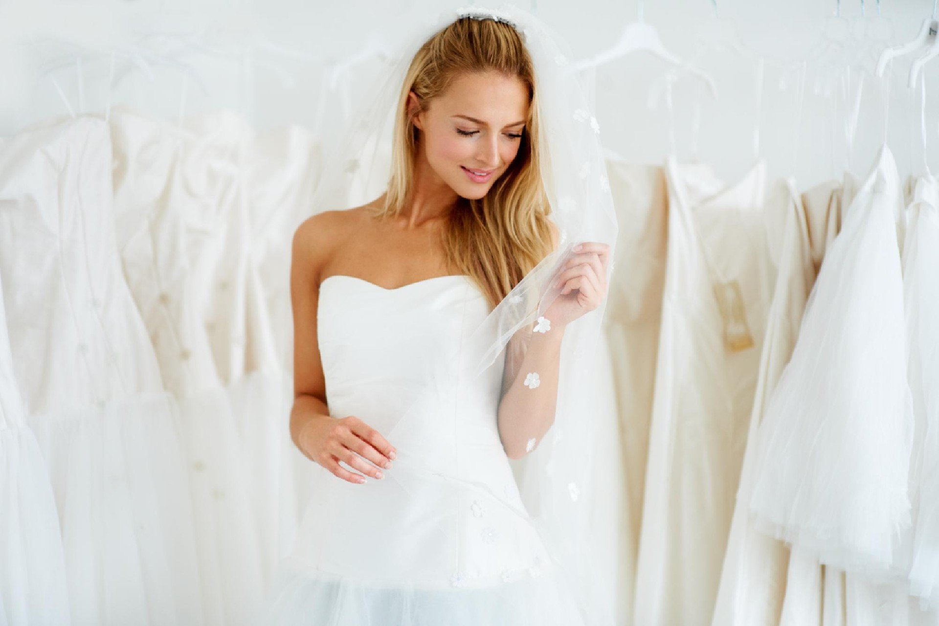 Slip Wedding Dresses: How to Style a Wedding Around One
