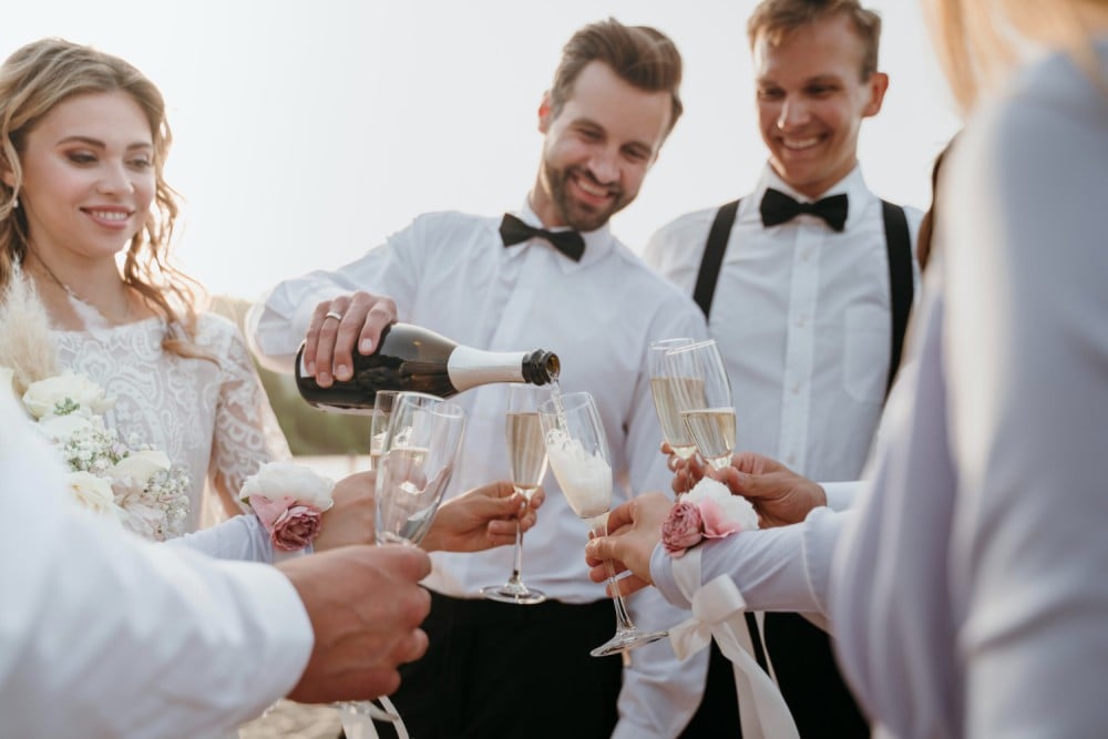 Die Regeln der Etikette für Hochzeitsgäste