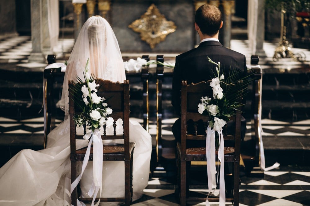 Wie lange dauern katholische Hochzeiten?