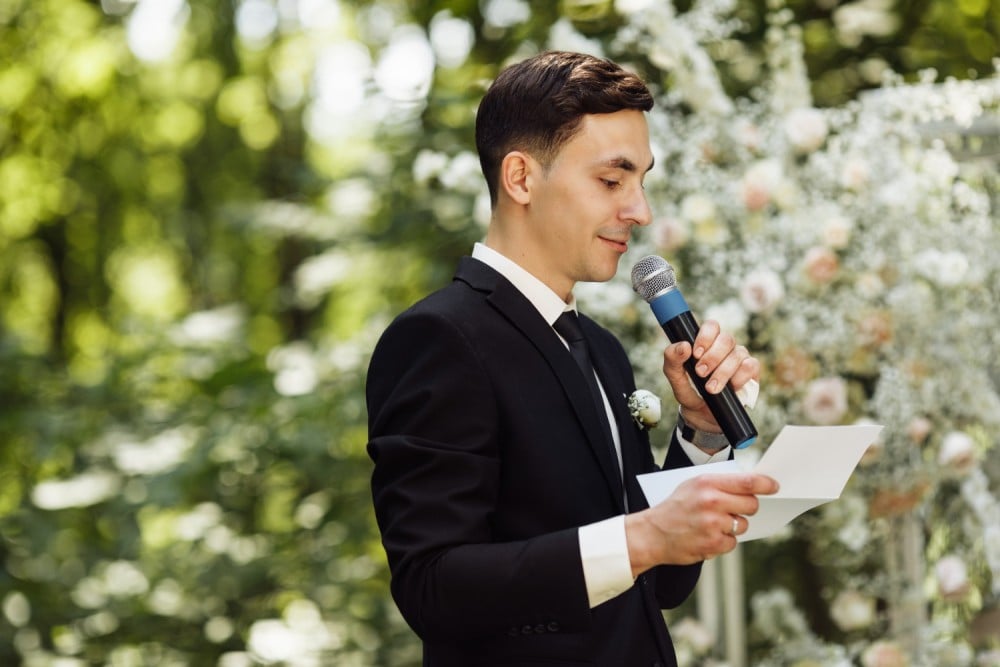 A wedding speech for a best friend ?